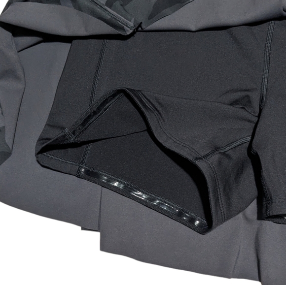 Athleta Match Point Printed Skort in Supersonic Sz M - Picture 4 of 7